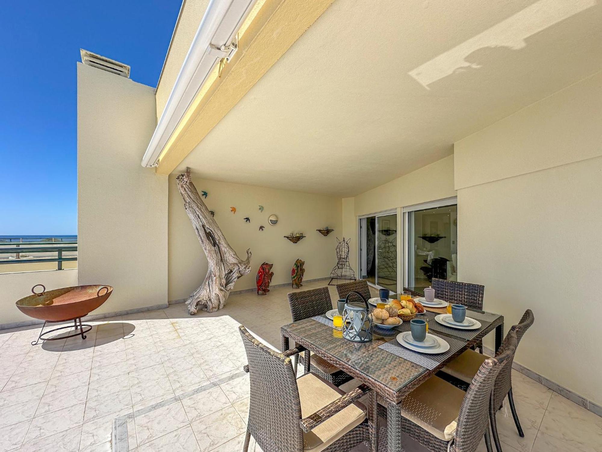Appartement Luxury Penthouse Wstunning Sea Views, Walk To Gale Albufeira